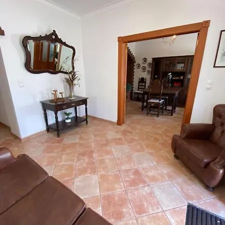 Casa Do Lagarto * Sao Mancos (Evora)
